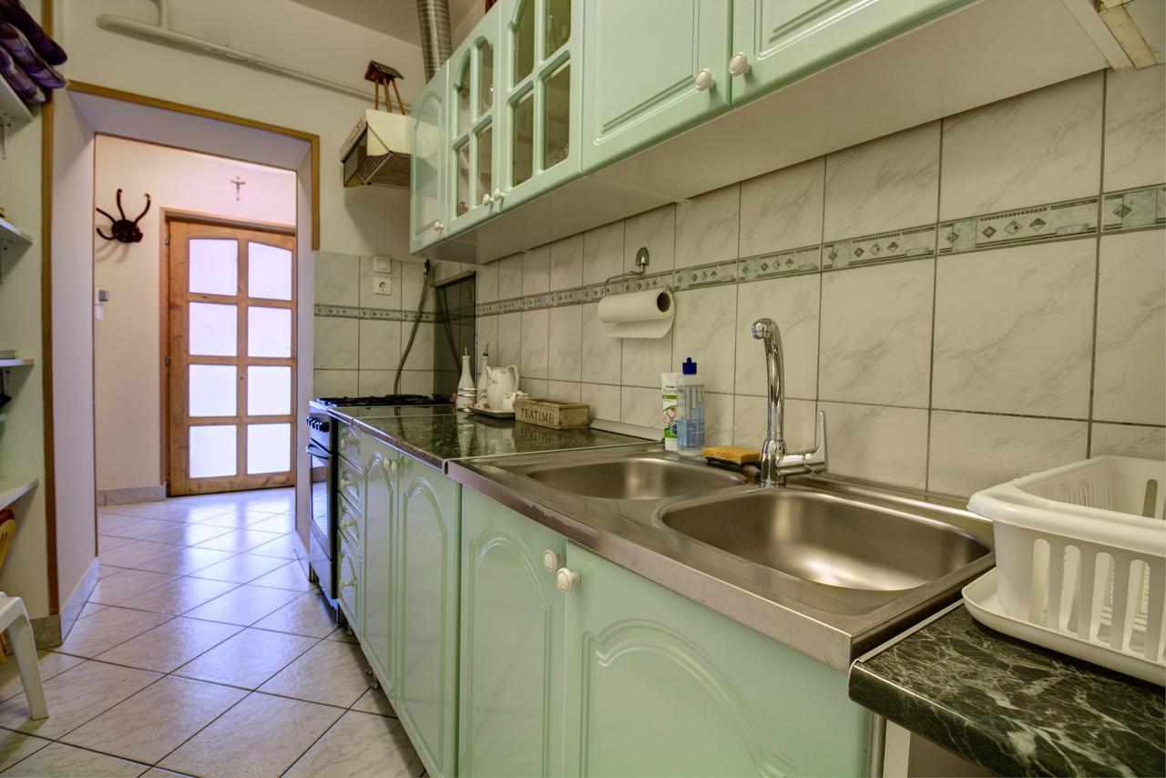 Oazis Apartman Eger Exteriér fotografie